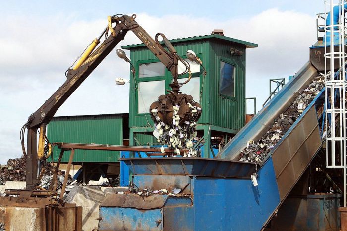 Предварительная очистка металлолома Предварительная очистка металлолома